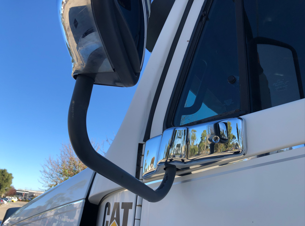 Mirror Post Cover for Freightliner, Left (Chrome) - TruckersToyStore