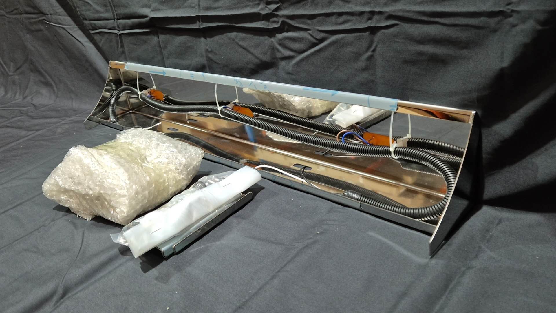 Stainless Steel Tank Skirt 700MM 3 Amber LED's Single To Suit Scania
