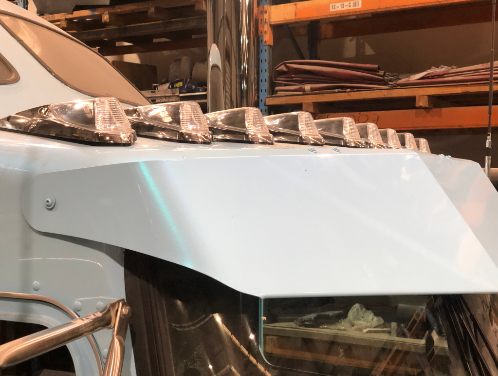 LED Multi-Volt Cab Roof Light Clear/Amber
