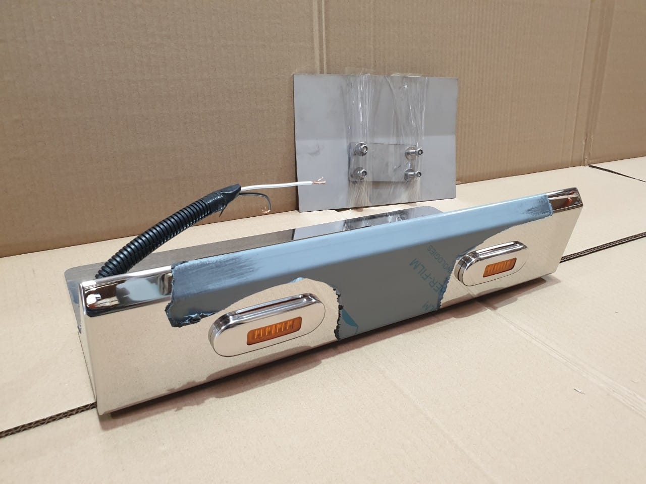 Stainless Steel Tank Skirt D Shape 450mm 2 Amber LED To Suit Mack/Volvo