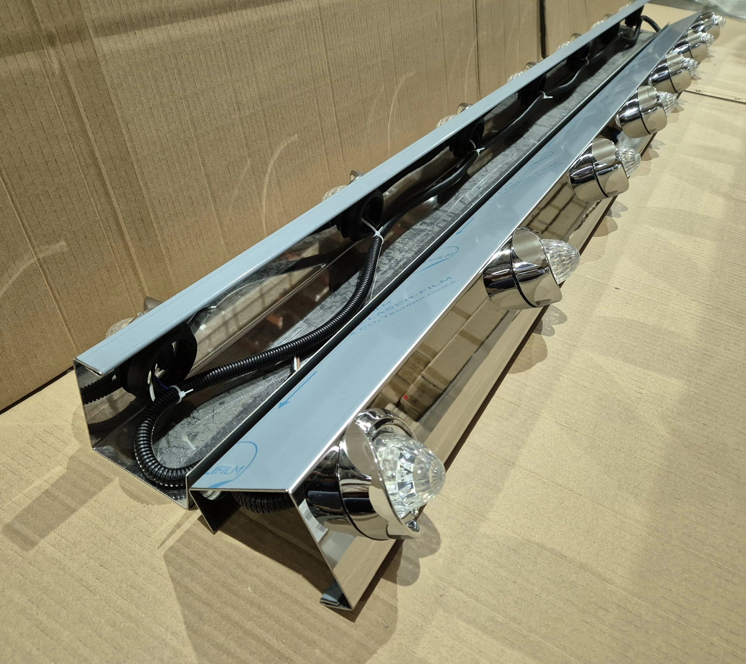 Stainless Steel Wing Extensions Clear/Red/Green 7/14 Torpedo LED Pair To Suit Western Star 4800/4900