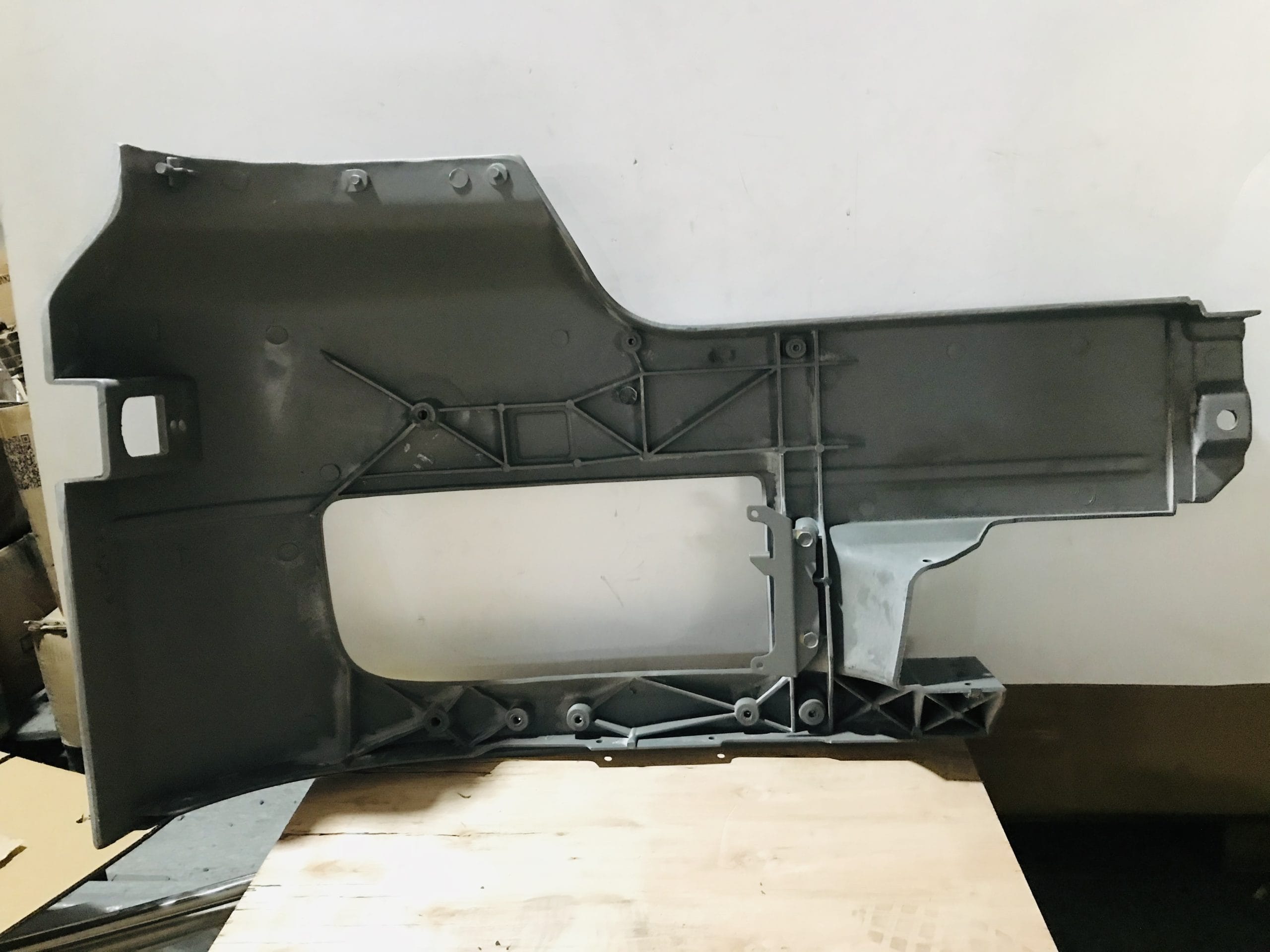 Bumper Corner Left To Suit Mercedes Actross MP1