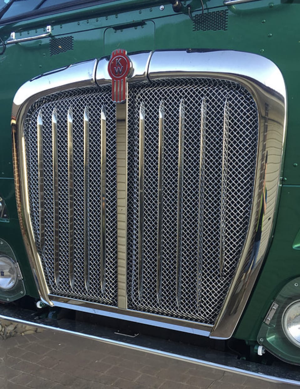 Stainless Steel Grill Bar 860mm Or 33.86 Inch To Suit Kenworth