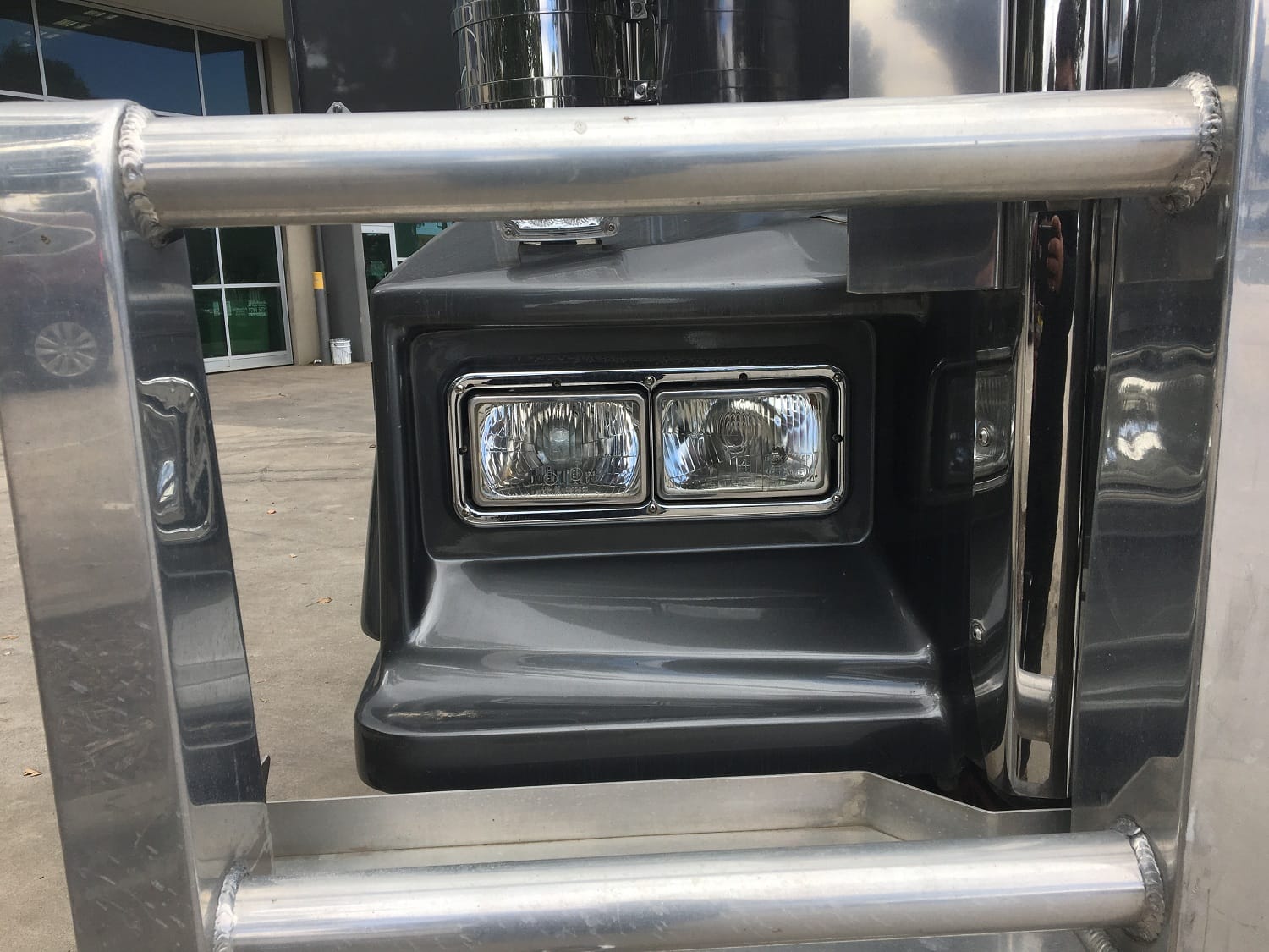 Rectangle Dual Headlight Assembly To Suit Kenworth/Western Star