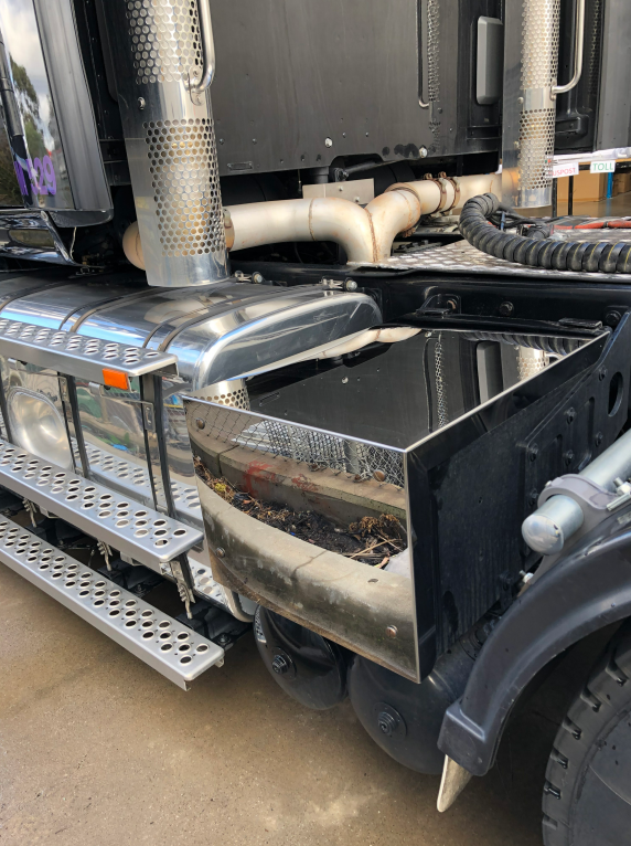 Stainless Steel Battery Box Cover To Suit Kenworth T610 Day Cab