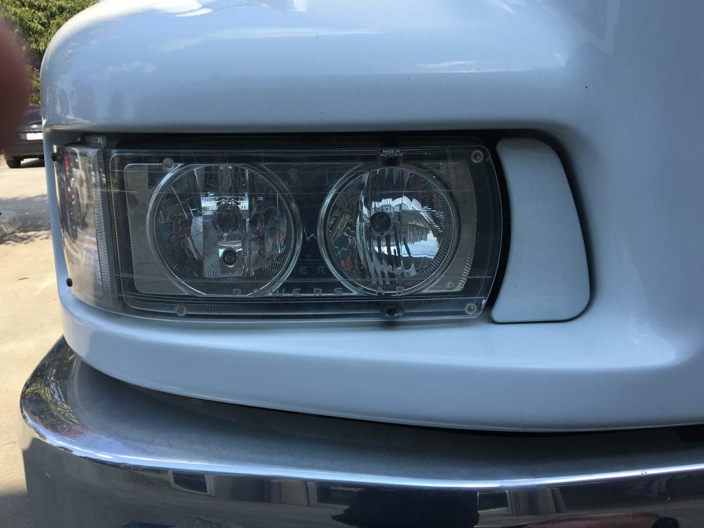 Headlight Right To Suit Iveco Powerstar/Stralis AT/AD/AS (01-07)