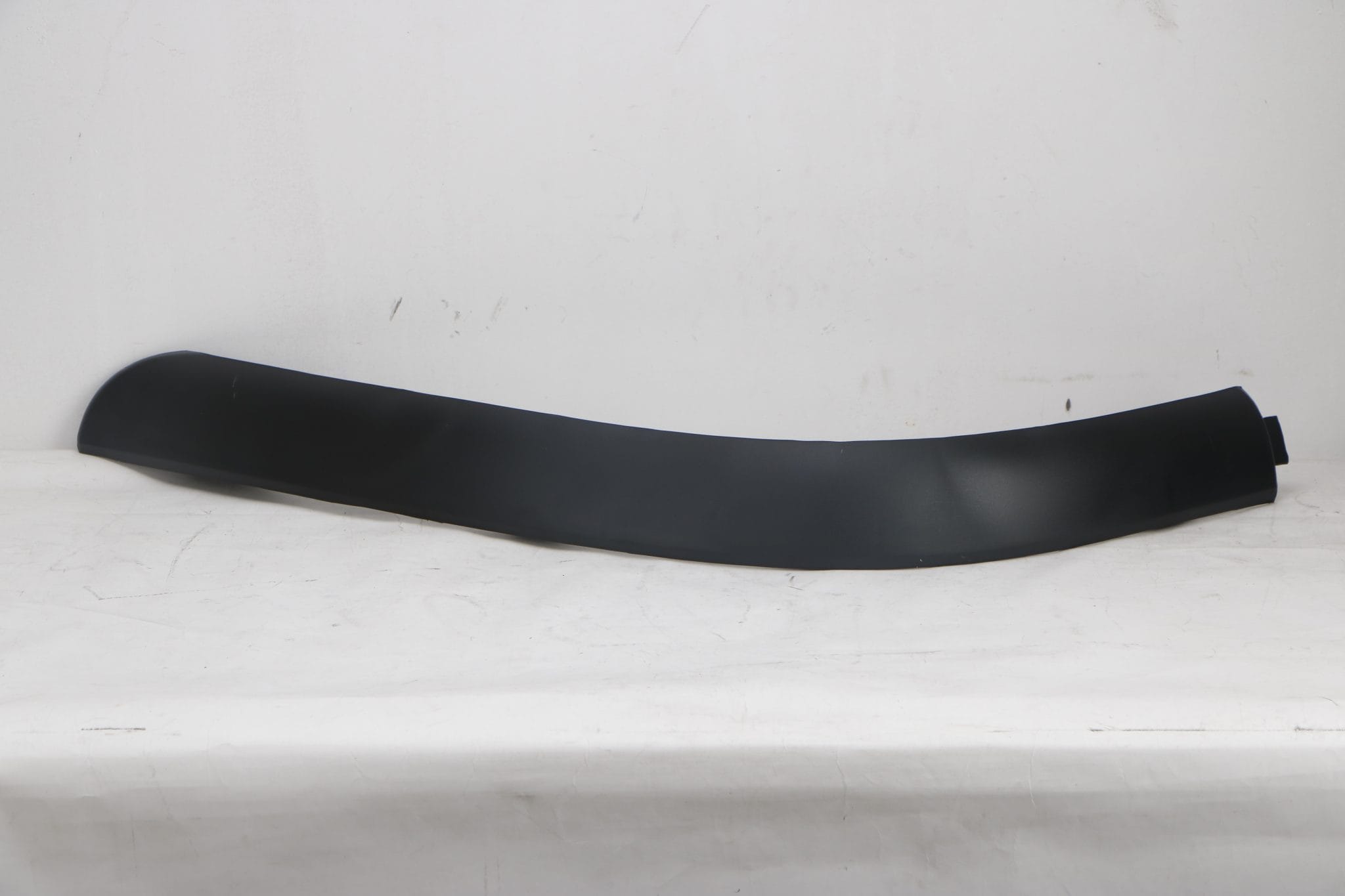 Lower Bumper Strip Left To Suit Volvo FH12/FH16 Version 2