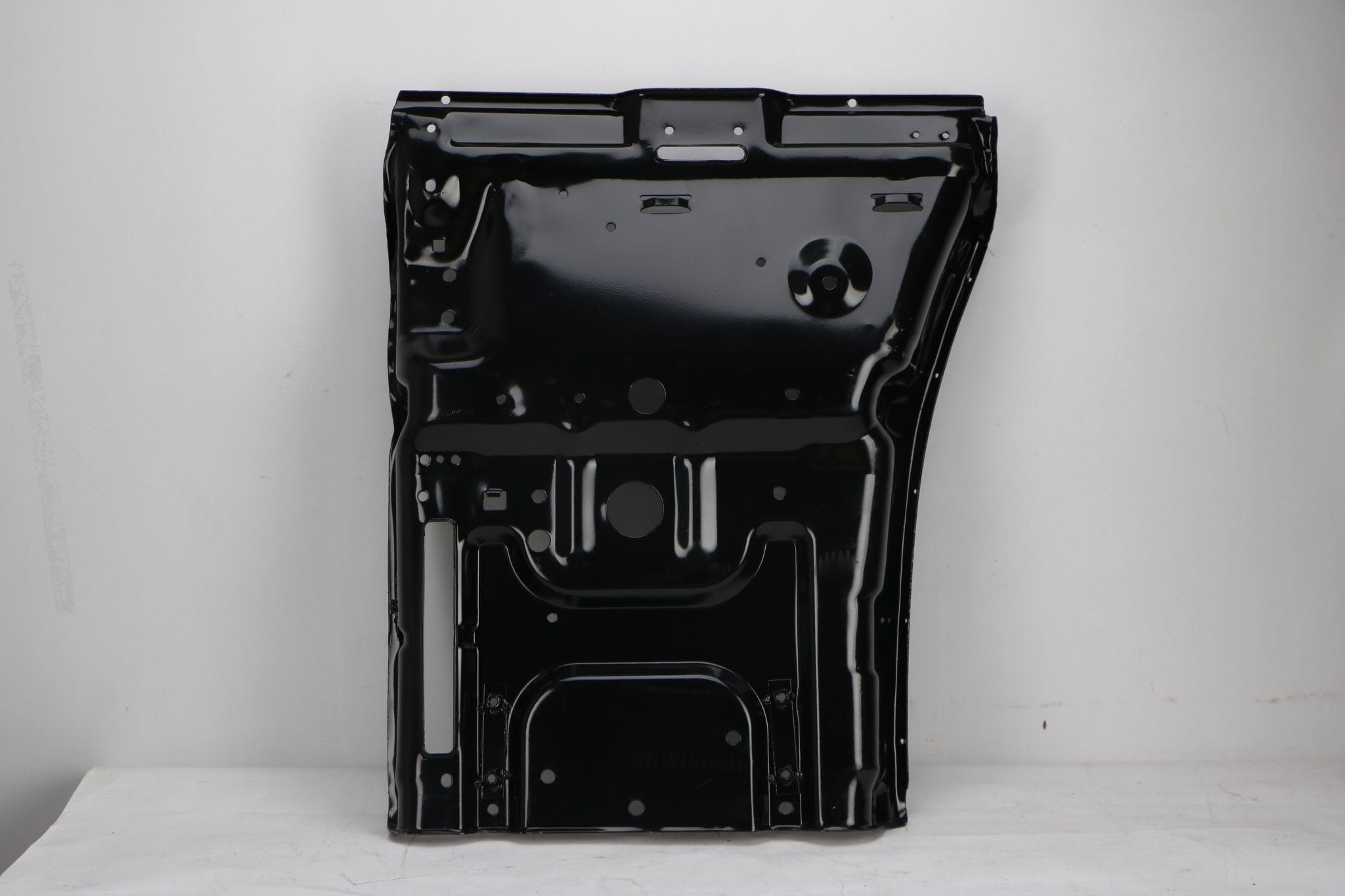Foot Step Panel Left To Suit Scania 4 Series R & P Cab