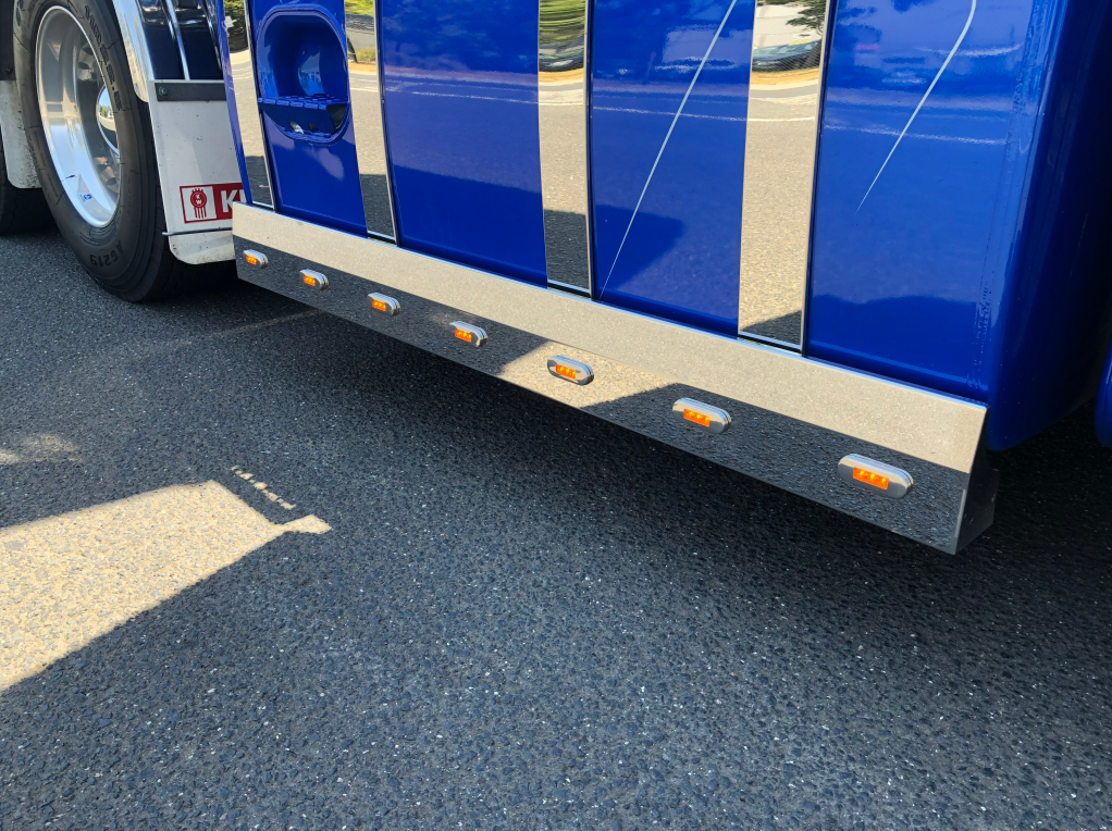 Stainless Steel Tank Skirt Square 1440 Endcap 5 LED Amber Single To Suit Kenworth/Freightliner/Iveco