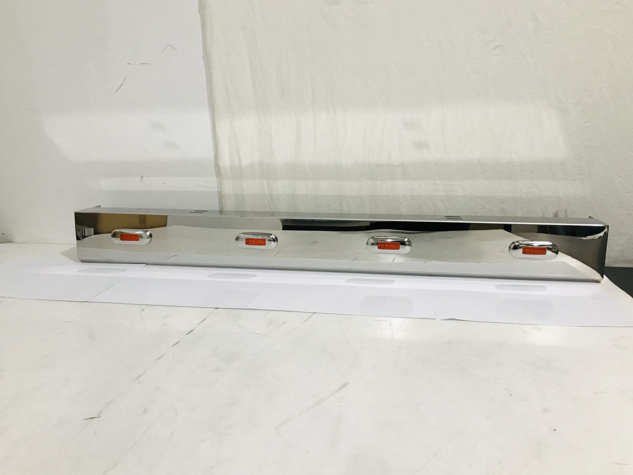 Stainless Steel Tank Skirt 1030MM 4 Amber LED’s Single To Suit Scania
