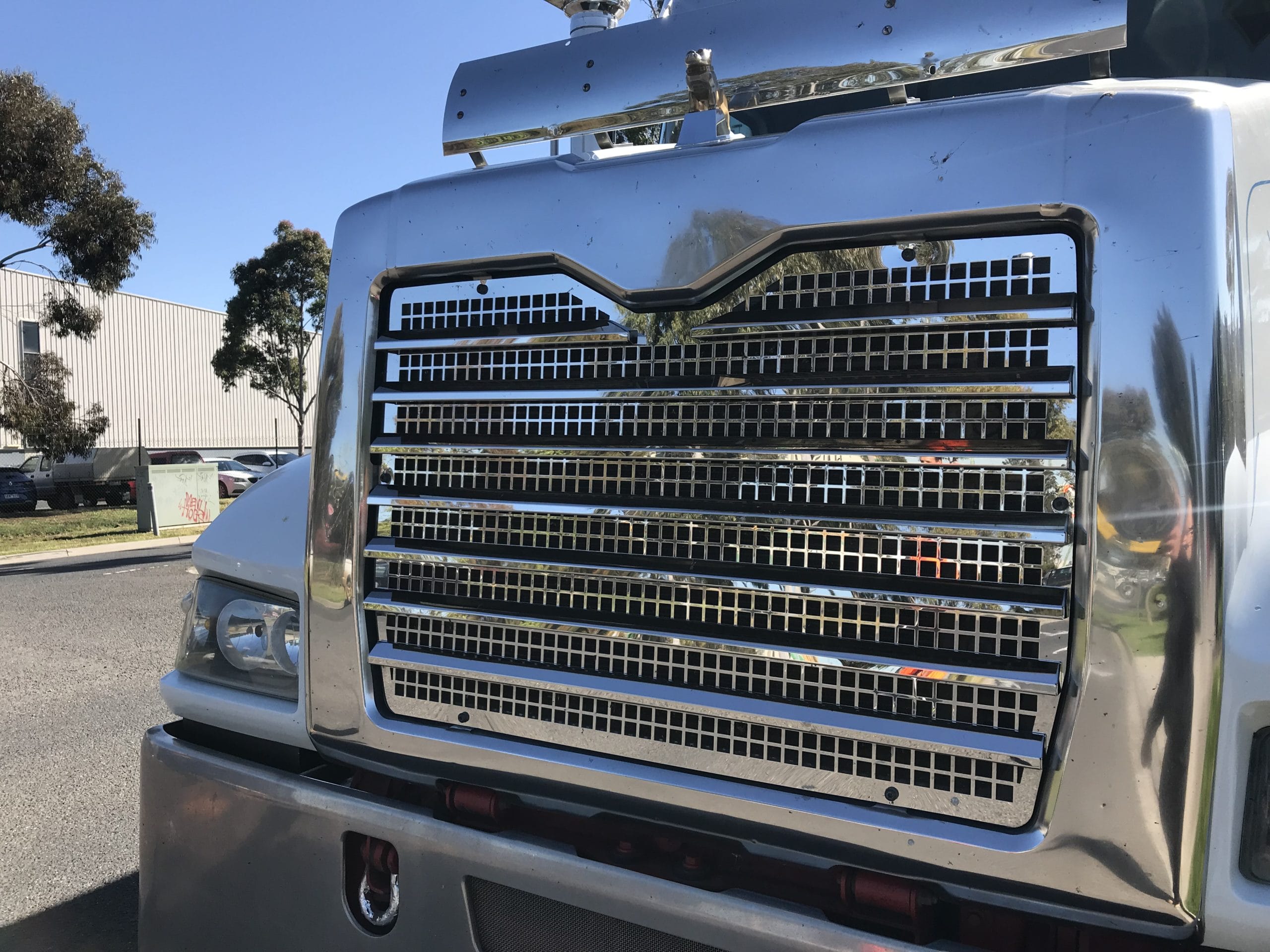 Stainless Steel Grill To Suit Mack Superliner and Trident