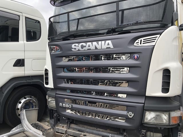 Stainless Steel Grill Kit To Suit Scania R Cab