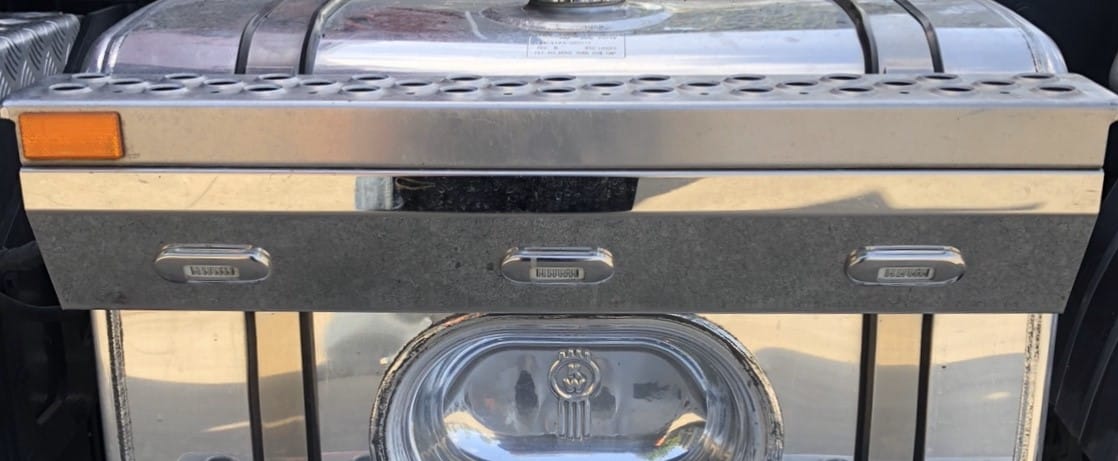Stainless Steel Tank Skirt Round 740mm Clear/Amber 3 LED’s