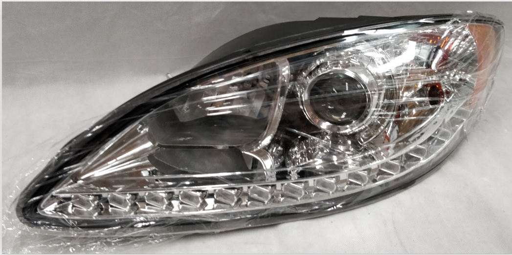 Headlight Right To Suit International ProStar & CAT With Modified Headlight Wiring