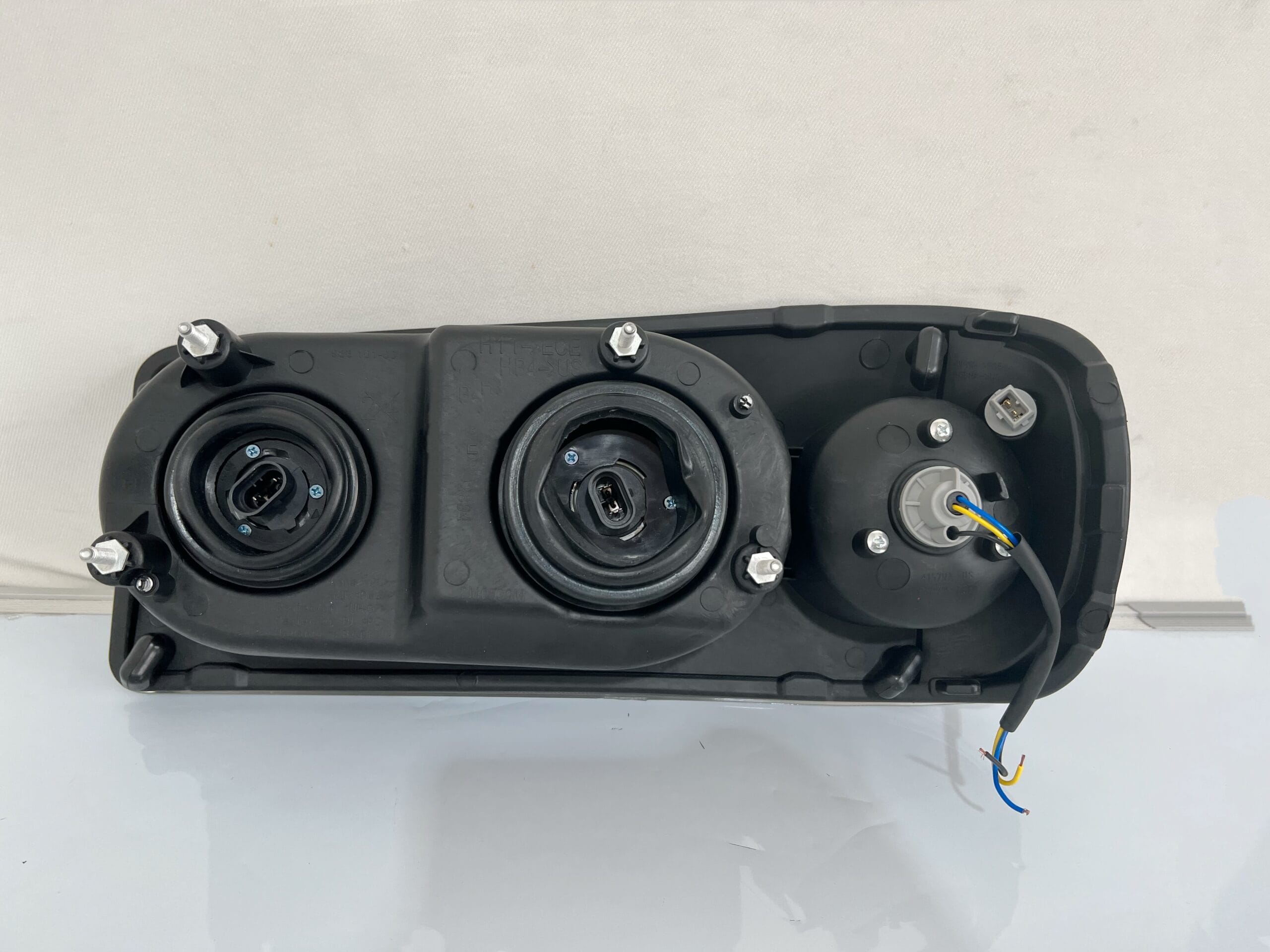 Headlight Right To Suit Mack Trident